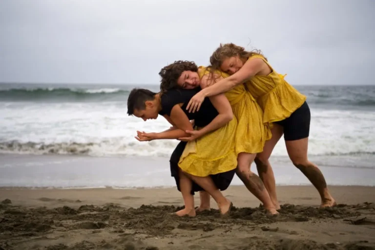 Uplift Physical Theatre Through the waves